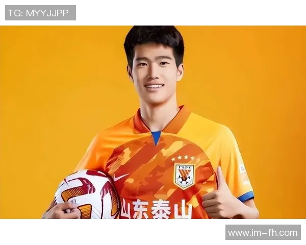 韩鹏谈培养彭啸等球员的理念强调防守与出球细节的重要性